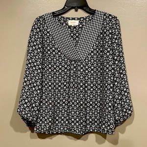 Laundry blouse